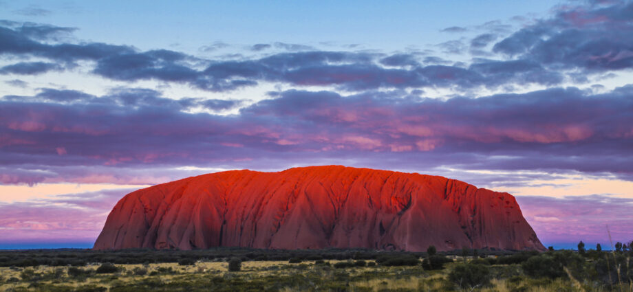 monte uluru aborigeni stop alle scalate australia news travel viaggi veneto vi il blog di vinicio mascarello