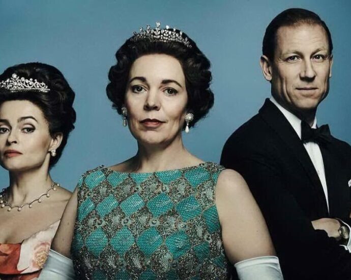 the crown terza stagione netflix serie vinicio mascarello regina elisabetta