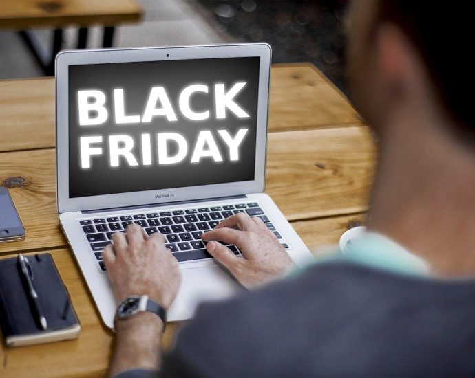 black friday consapevole riuso